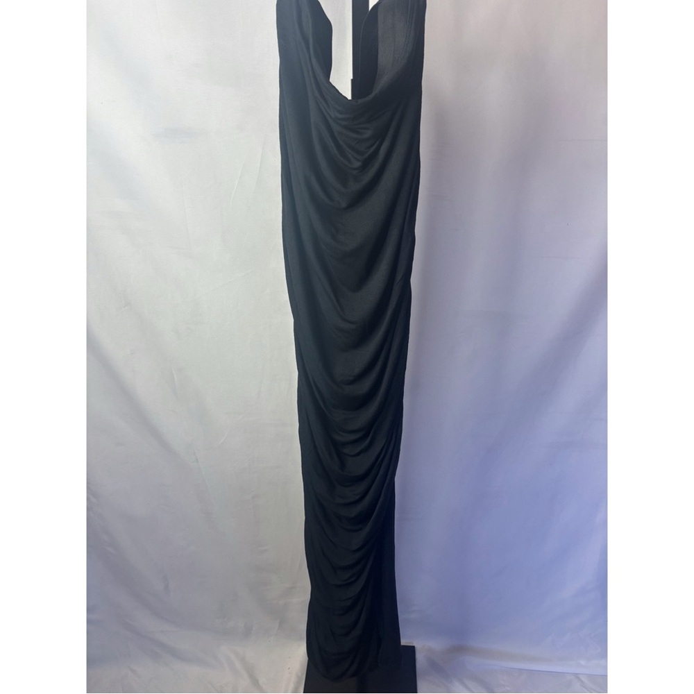 Elegant Black Evening Gown